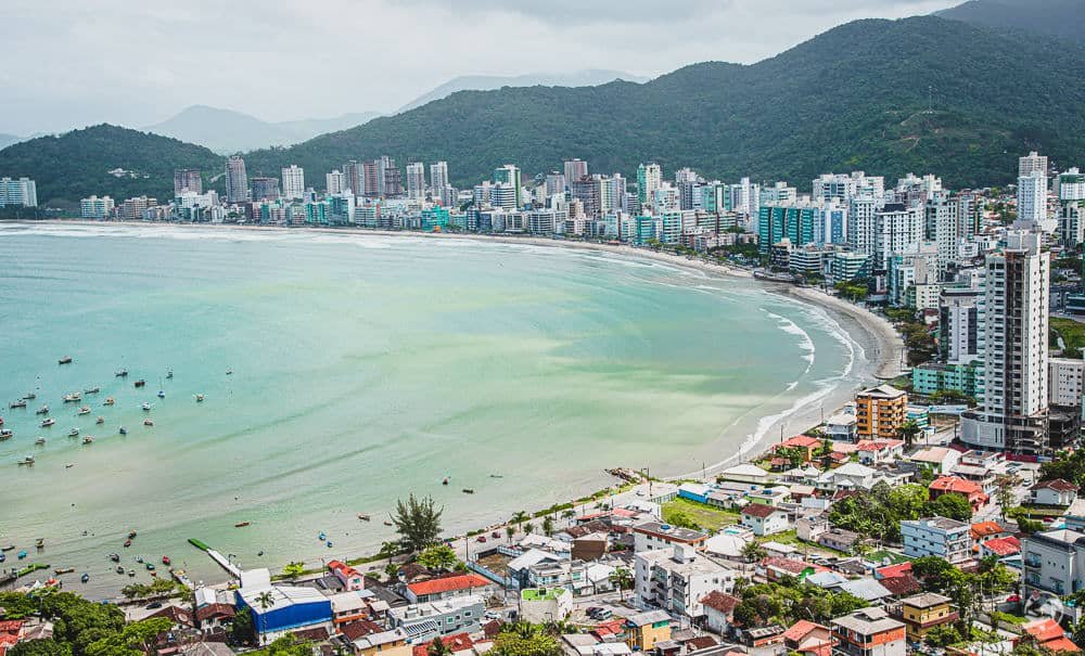 Itapema assume o metro quadrado mais caro do Brasil e tira o posto de Balneário Camboriú